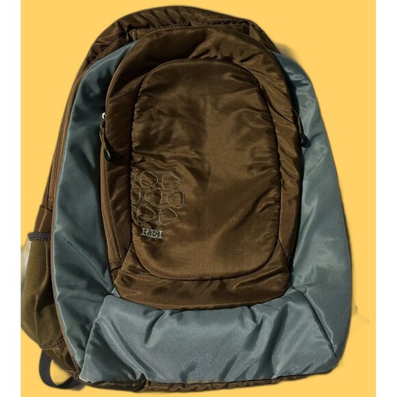 REI Handbags - REI Acumen Brown Teal Work/School/Travel Back Pack NEW Back Straps Adjustable
